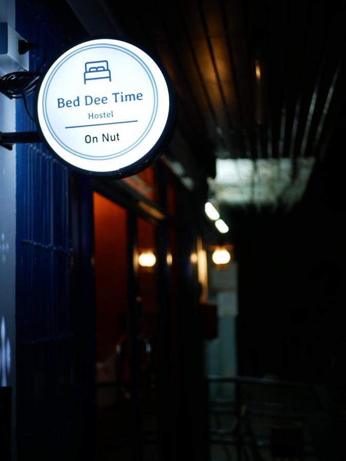 Bed Dee Time Hostel Bangkok Exterior photo