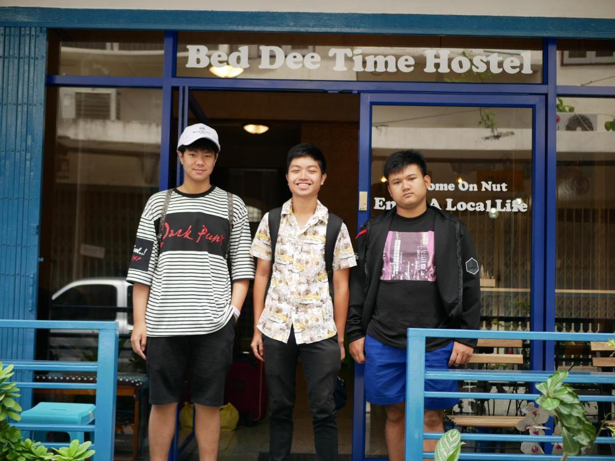 Bed Dee Time Hostel Bangkok Exterior photo