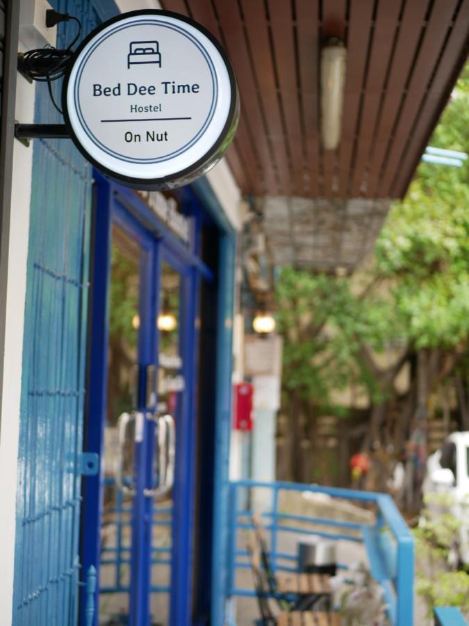 Bed Dee Time Hostel Bangkok Exterior photo