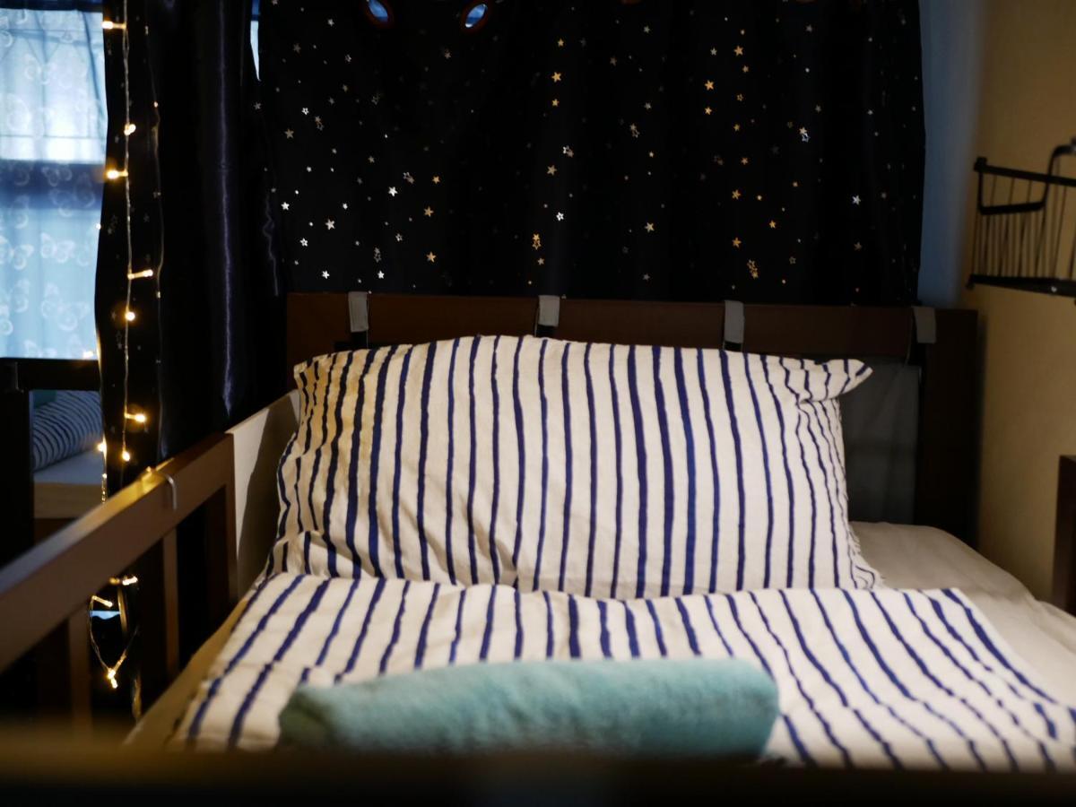 Bed Dee Time Hostel Bangkok Exterior photo